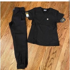 Womens Carhartt Scrubs / small top and pants / new with tags!